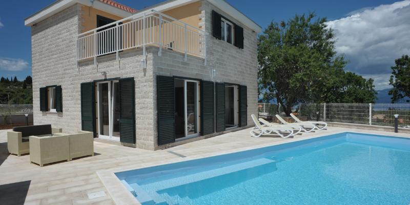 Opuštena atmosfera s prekrasnim pogledom 